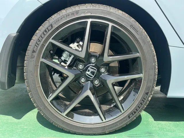 シビック(ホンダ)e：HEV中古車 9