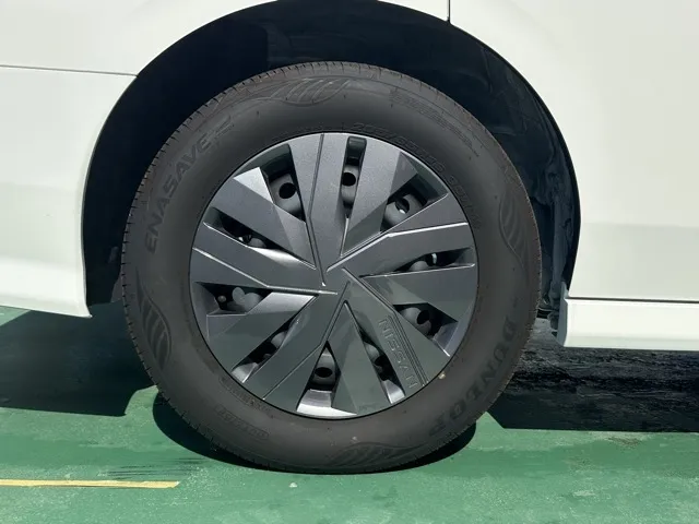 セレナ(ニッサン)X 左パワースライドドア中古車 13