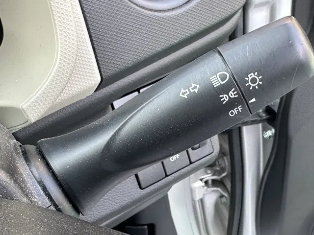 アルト(スズキ)F 5速ミッション中古車 14
