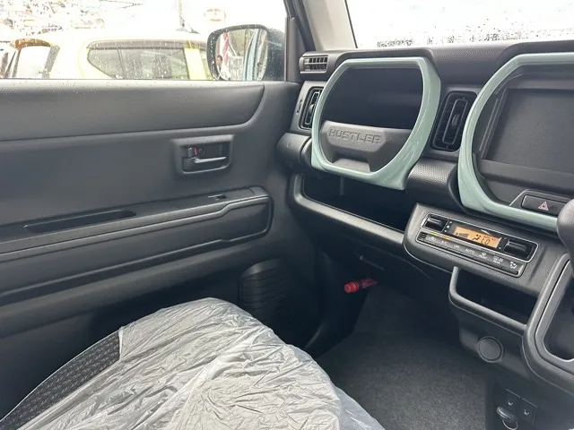 ハスラー(スズキ)ハイブリッドG ダムド クラシコ フェイスチェンジキット新車見本展示有 19