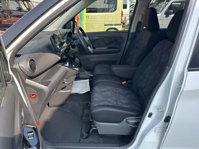 eKクロス(三菱)ＥＶ Ｐ中古車 3