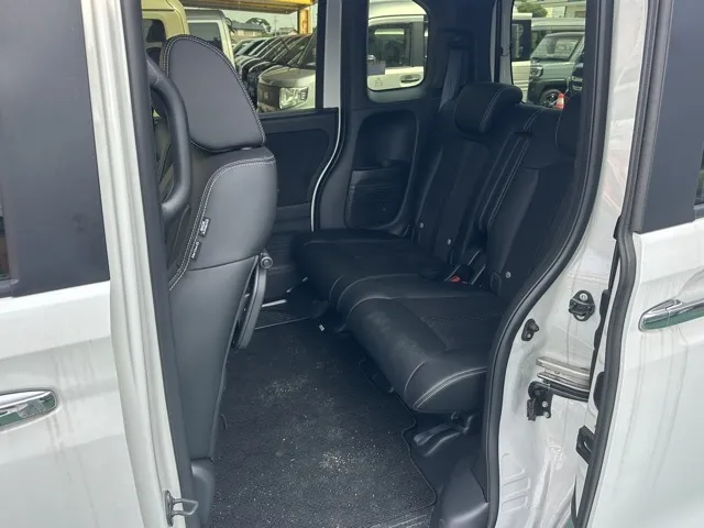 N-BOX(ホンダ)Ｌターボ中古車 4