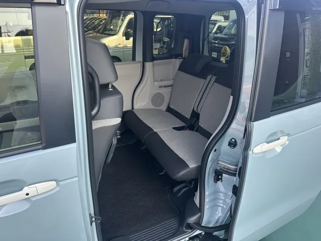 N-BOX(ホンダ)N-BOX ファッションスタイル コンフォートＰ中古車 4