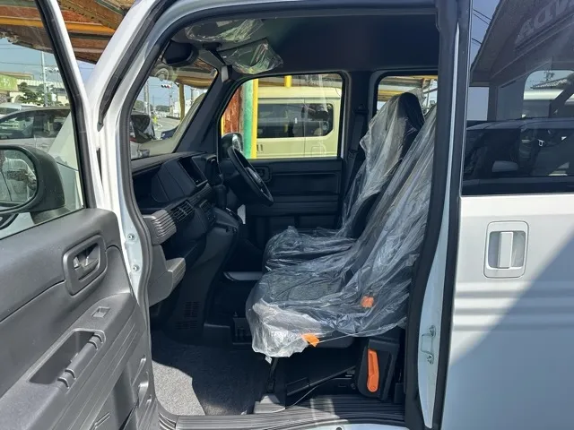 N-VAN(ホンダ)Lタイプ AT届出済未使用車 3