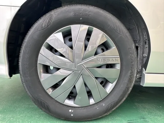 セレナ(ニッサン)X アラウンドビューモニター 左PSD中古車 12