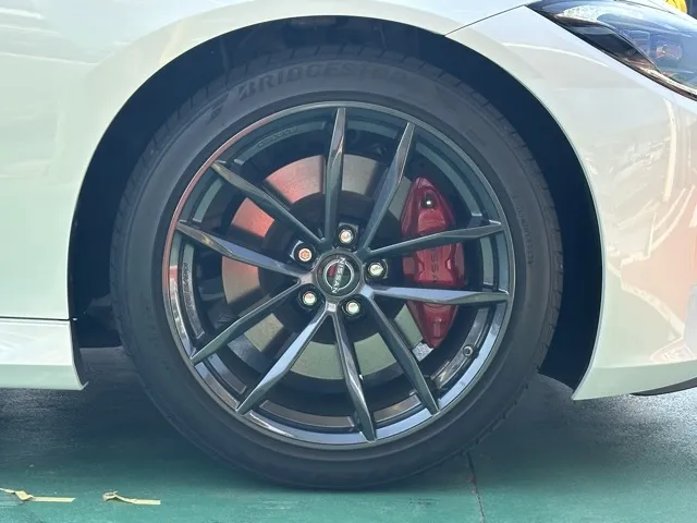 フェアレディZ(ニッサン)バージョンST 6MT中古車 10