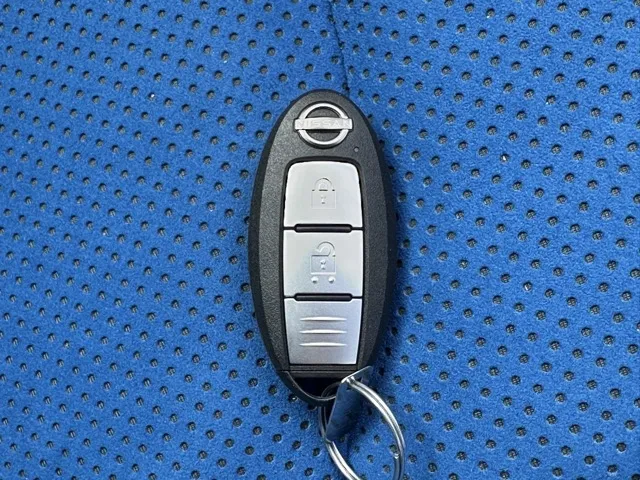 フェアレディZ(ニッサン)バージョンST 6MT中古車 24