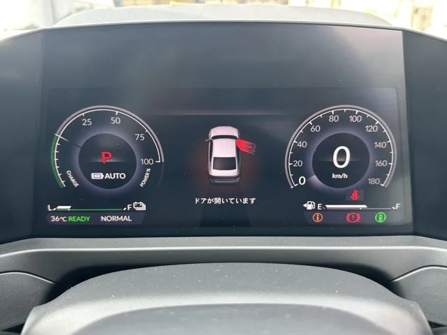 アコード(ホンダ)e：HEV中古車 22