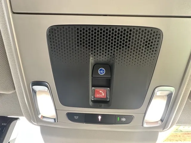 アコード(ホンダ)e：HEV中古車 24