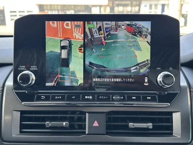 トライトン(三菱)GSR登録済未使用車 23