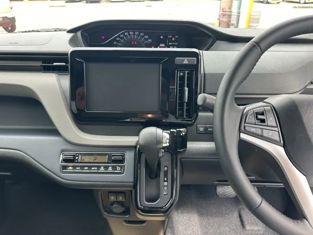 ソリオ(スズキ)ハイブリッドMZ登録済未使用車 16