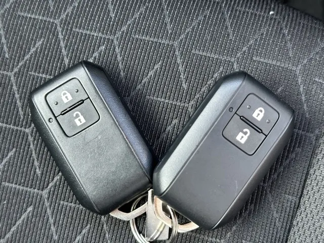 スイフト(スズキ)XG中古車 22