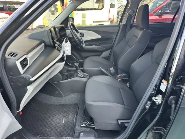 スイフト(スズキ)XG中古車 3