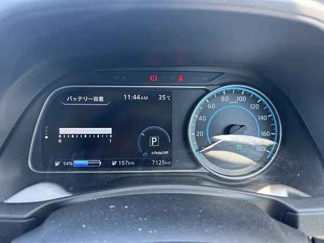 リーフ(ニッサン)Ｘ中古車 15