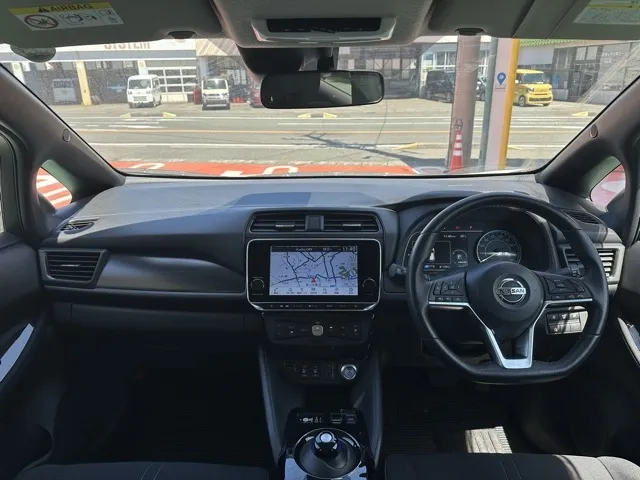 リーフ(ニッサン)Ｘ中古車 6
