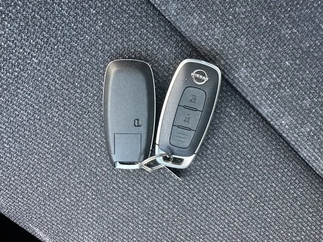 サクラ(ニッサン)X中古車 13