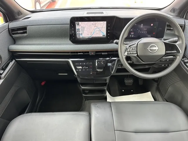 サクラ(ニッサン)X 90周年記念車中古車 5