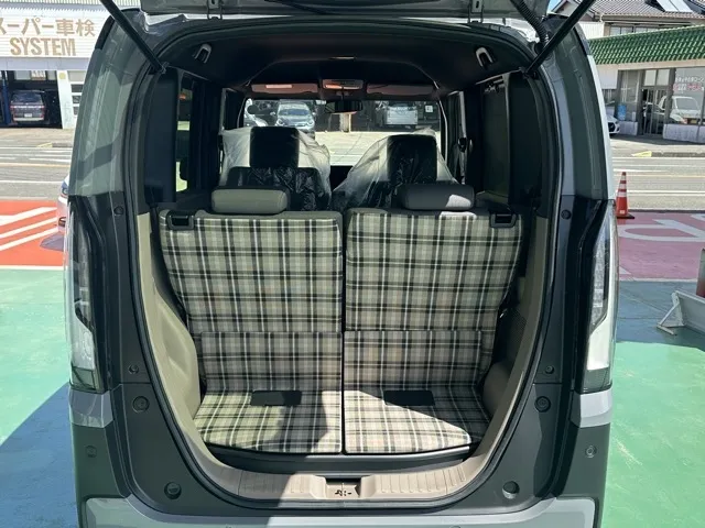 N-BOX(ホンダ)JOY届出済未使用車 9