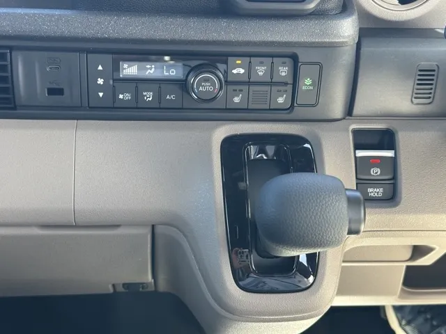 N-BOX(ホンダ)JOY届出済未使用車 22