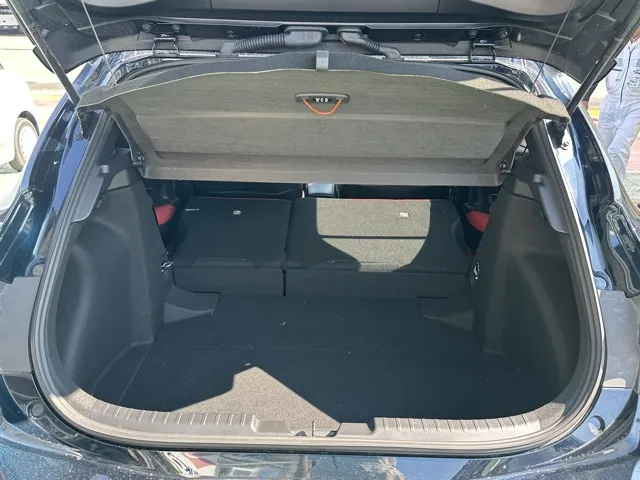 カローラ(トヨタ)ハイブリッドGZ中古車 8