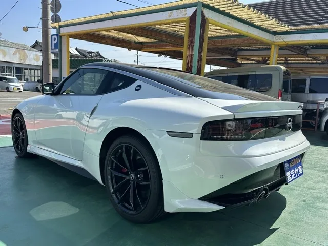 フェアレディZ(ニッサン)バージョンST 6MT中古車 2