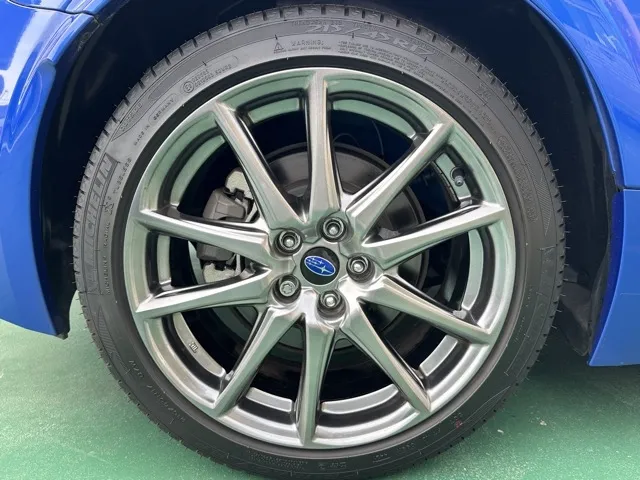 BRZ(スバル)R AT中古車 11