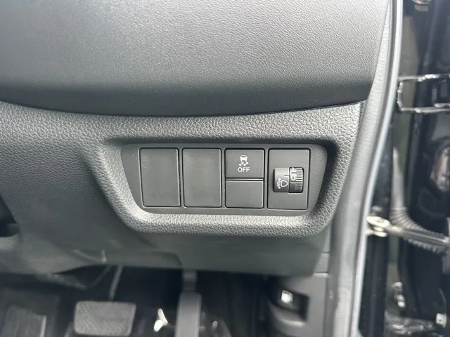 WR-V(ホンダ)X登録済未使用車 12