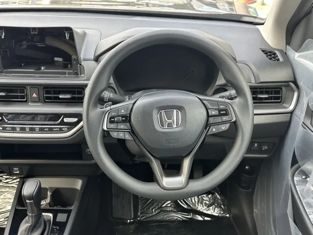 WR-V(ホンダ)X登録済未使用車 6