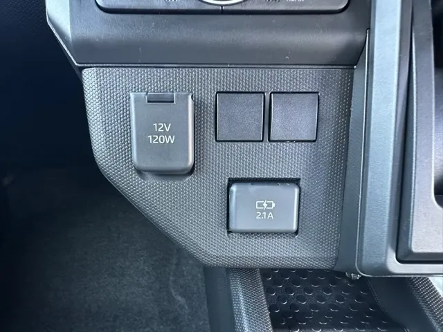 タフト(ダイハツ)X ダムド ラッキー フェイスチェンジキット新車見本展示無 18