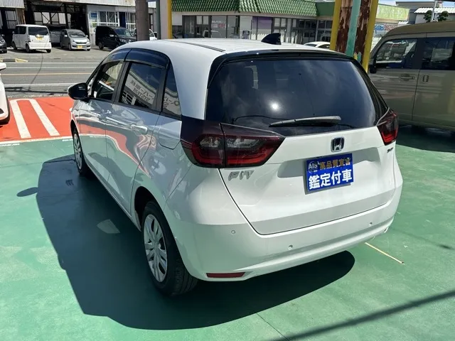 フィット(ホンダ)e：HEV ホーム中古車 2