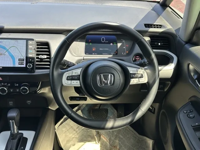 フィット(ホンダ)e：HEV ホーム中古車 6