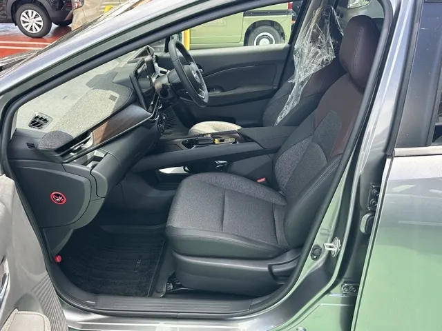 オーラ(ニッサン)G中古車 3
