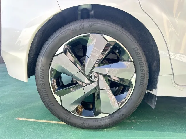 オーラ(ニッサン)G中古車 10