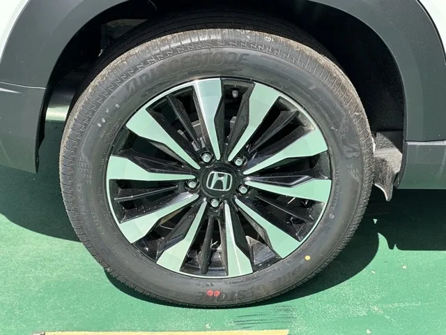 WR-V(ホンダ)Z登録済未使用車 11