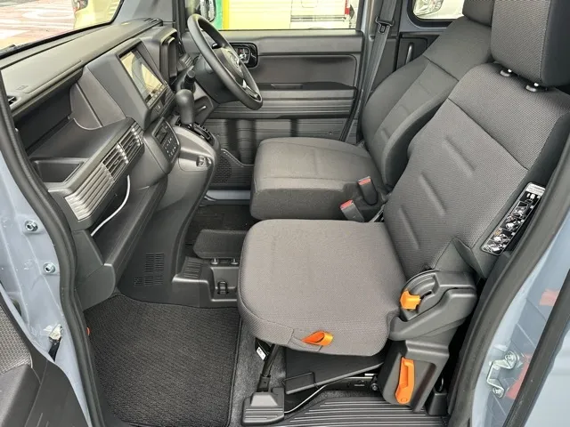 N-VAN(ホンダ)FUNターボ中古車 3