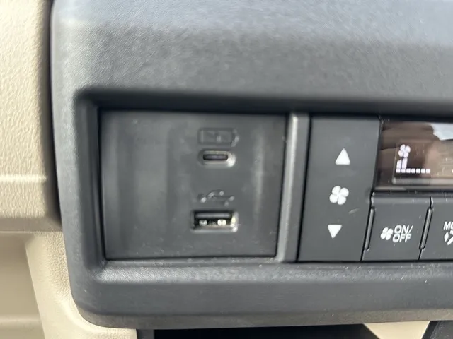 N-VAN(ホンダ)e FUN中古車 24