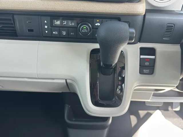 N-BOX(ホンダ)N-BOX届出済未使用車 15