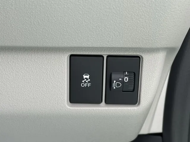 N-BOX(ホンダ)N-BOX届出済未使用車 7