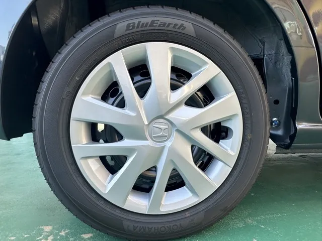 N-BOX(ホンダ)N-BOX コンフォートＰ届出済未使用車 13