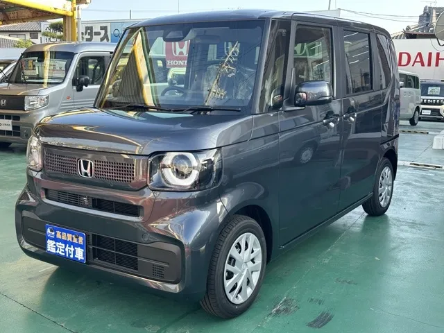 N-BOX(ホンダ)N-BOX コンフォートＰ届出済未使用車 1