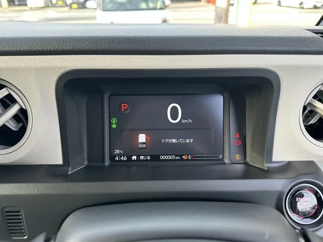 N-BOX(ホンダ)N-BOX ファッションスタイル コンフォートＰ届出済未使用車 18