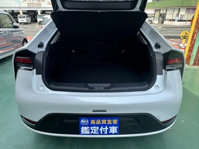 プリウス(トヨタ)Z 4WD中古車 8