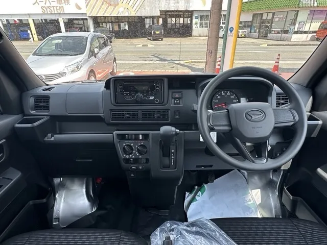 ハイゼット(ダイハツ)DX AT 4WD ダムド ＦＵＺＺ届出済未使用車 6