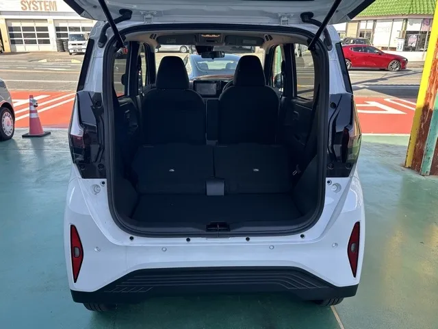サクラ(ニッサン)X中古車 9