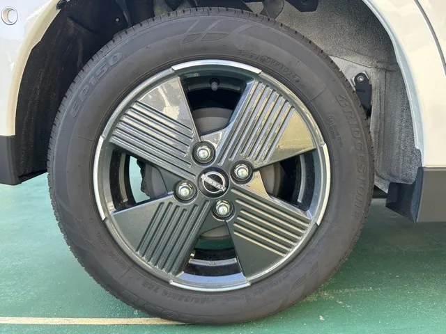 サクラ(ニッサン)X中古車 11