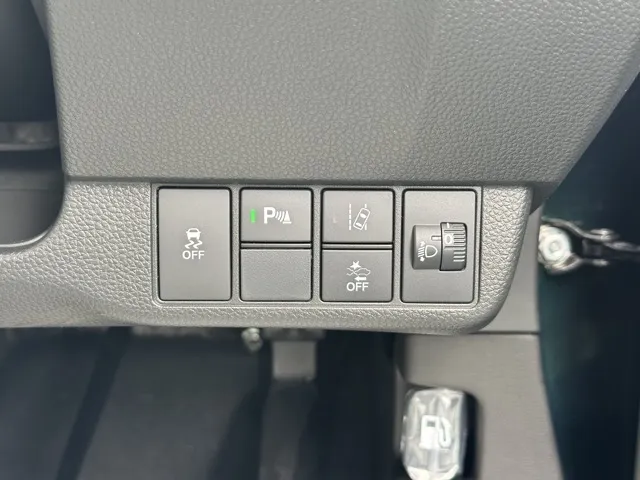 N-ONE(ホンダ)ＲＳ ＡＴ届出済未使用車 13