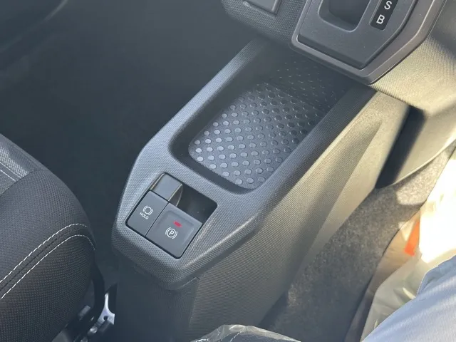 タフト(ダイハツ)Ｇ クロムベンチャー届出済未使用車 19