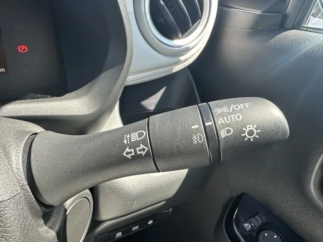 eKクロス(三菱)ＥＶ Ｐプレミアム中古車 27