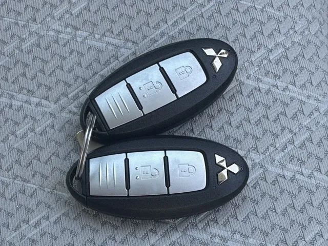 eKクロス(三菱)ＥＶ Ｐプレミアム中古車 28