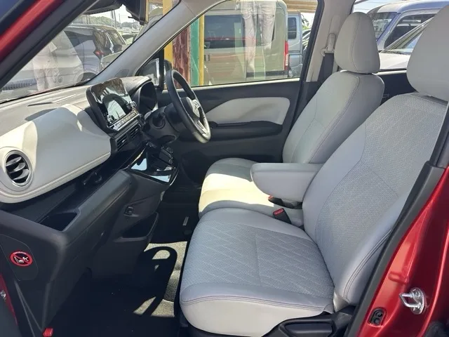 eKクロス(三菱)ＥＶ Ｐプレミアム中古車 3